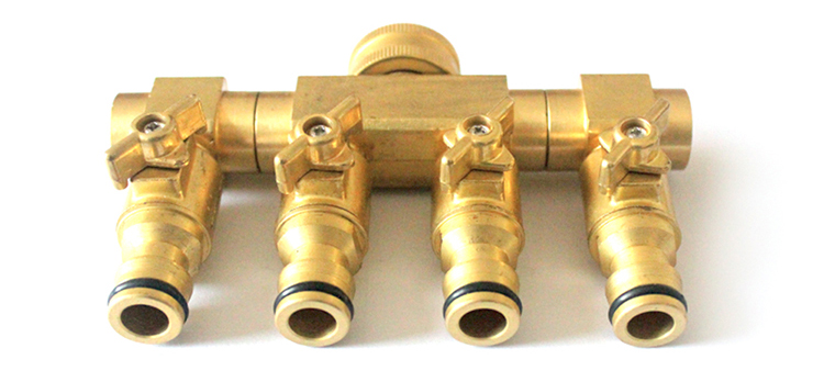 Duty Latão 4 Way Hose Manifold Hose Pipe Adapter